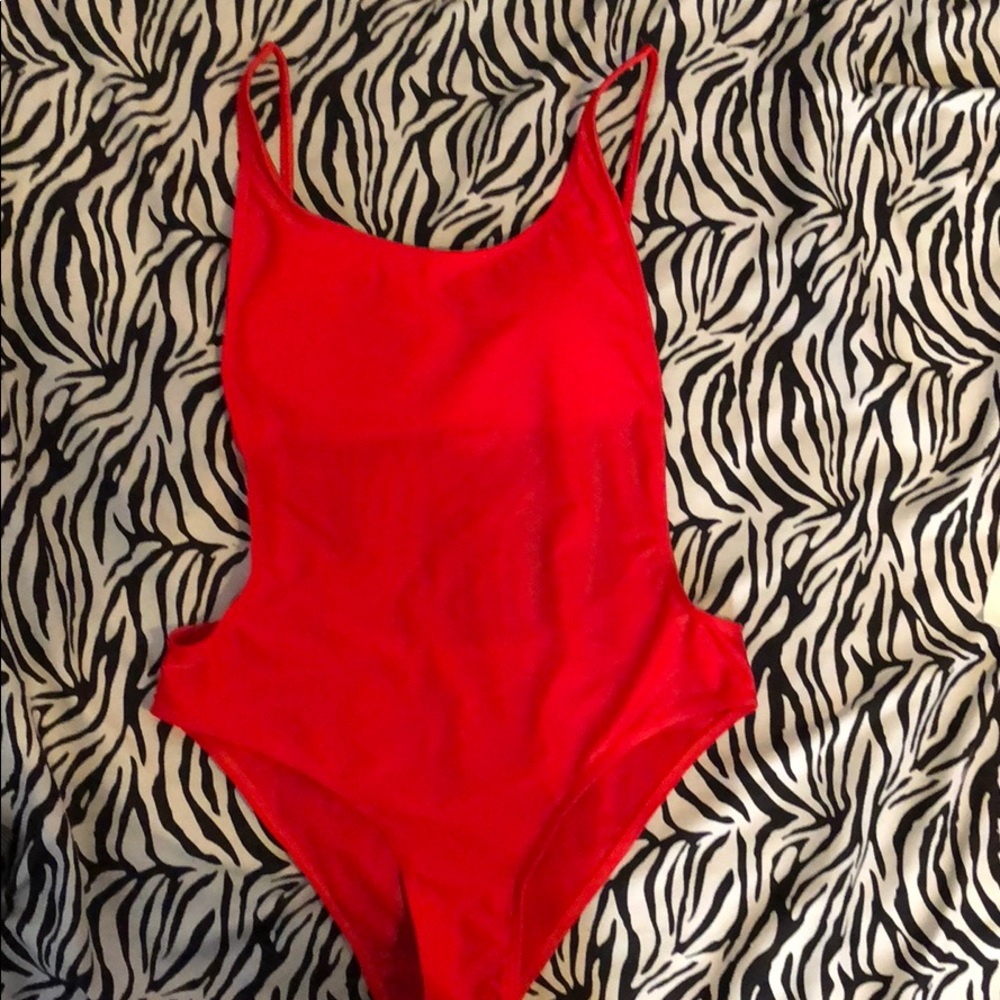one piece bathing suit